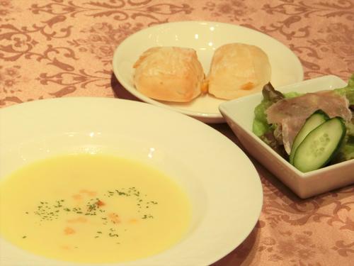パン　サラダ　スープ.jpg